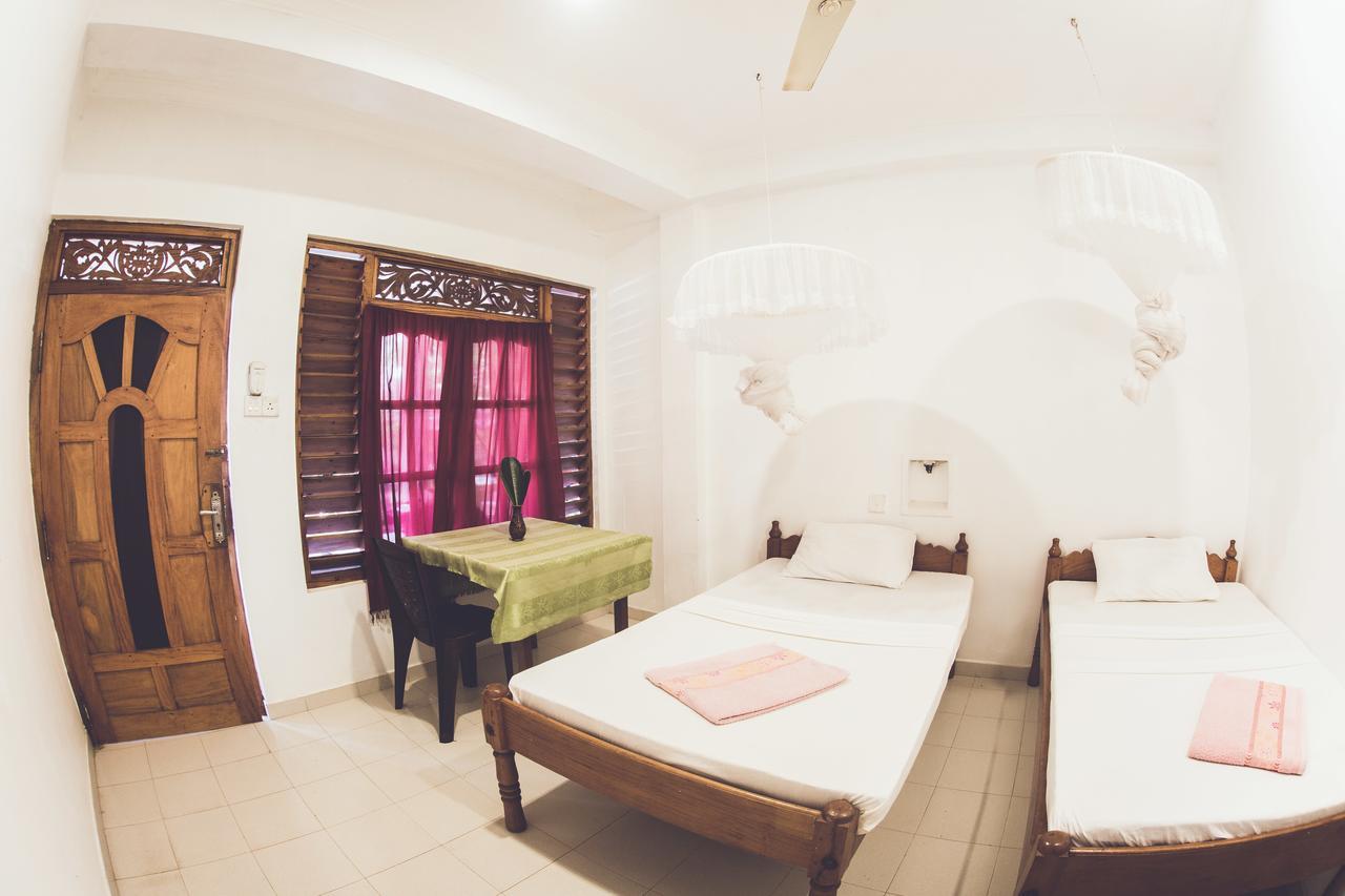 Rupa'S Hotel 아루감 베이 외부 사진