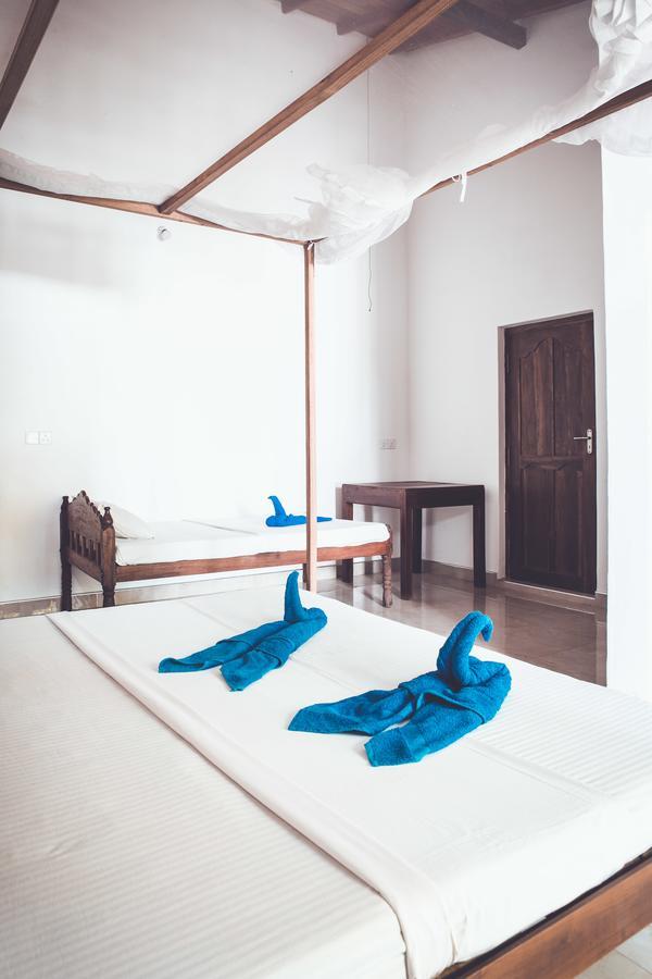 Rupa'S Hotel 아루감 베이 외부 사진