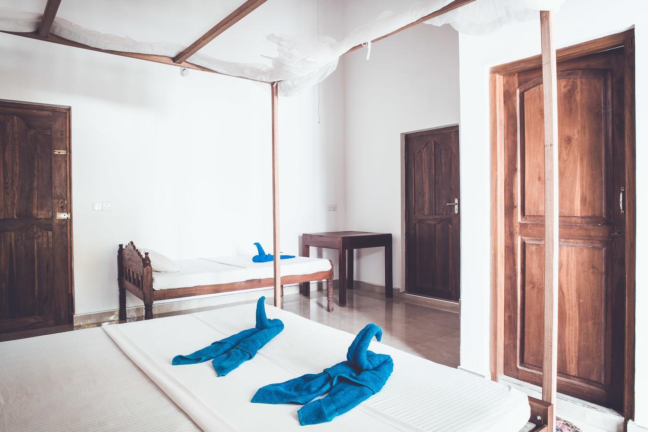Rupa'S Hotel 아루감 베이 외부 사진