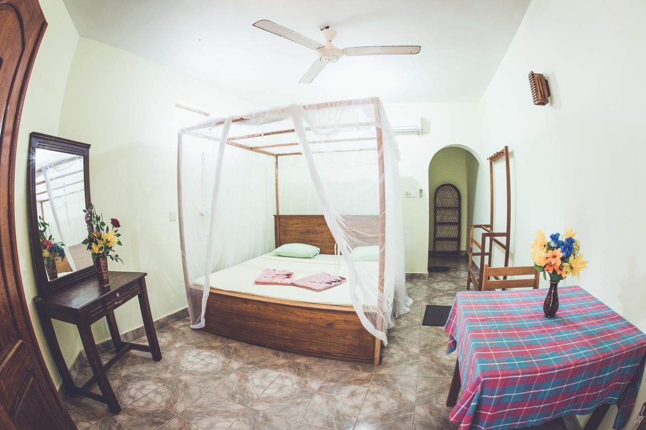 Rupa'S Hotel 아루감 베이 외부 사진